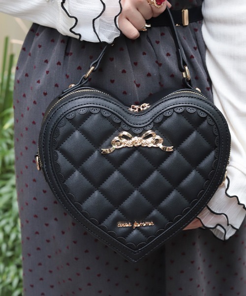 axes femme（アクシーズファム）の「ハートモチーフポシェット（ショルダーバッグ・レディース・ブラック/ワイン・FREE）」の2枚目の写真