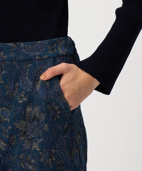 SOULEIADO（ソレイアード）の「コットンポリエステルジャカード セミワイドストレートパンツ（その他パンツ・レディース・ブルー系その他2・36/34）」の8枚目の写真