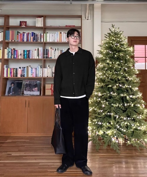 NOWLE（ノウル）の「【NOWLE】ポロネック リブニット カーディガン（カーディガン/ボレロ・メンズ・グレー/アイボリー/ブラック/ブラウン/グリーン/レッド/ネイビー・SMALL/MEDIUM/LARGE）」の13枚目の写真