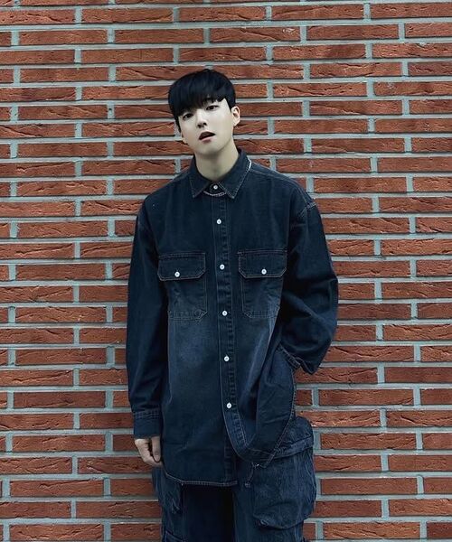 MASSNOUN(マスノウン)の「リラックスウォッシュドデニムポケット長袖シャツMSFST001-BK(シャツ/ブラウス・レディース・その他・MEDIUM/LARGE/X-LARGE)」の15枚目の写真