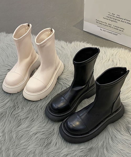 shoes365（シューズスリーシックスファイヴ）の「厚底ショートブーツ（ブーツ・レディース・ブラック/ホワイト・23.0cm/23.5cm/24.0cm/24.5cm/25.0cm）」の14枚目の写真