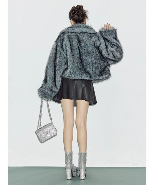 EVRIS（エヴリス）の「グリッターチャンキーヒールショートブーツ（ブーツ・レディース・シルバー/ブラック・MEDIUM/SMALL/LARGE）」の13枚目の写真