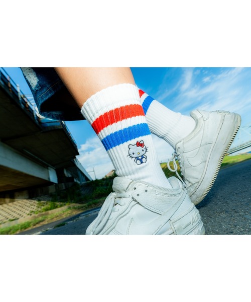 sanrio（サンリオ）の「サンリオキャラクターズ × ホームゲーム [HOMEGAME] -  ハローキティー 靴下 ソックス [HELLO KITTY LINE SOCKS HG251710]（ソックス/靴下・レディース・ホワイト・23-25cm）」の4枚目の写真