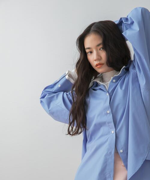 SENSE OF PLACE by URBAN RESEARCH（センスオブプレイスバイアーバンリサーチ）の「『イージーケア』レイヤードカフスルーズシャツ（シャツ/ブラウス・レディース・ライトブルー/ブルー系その他/ホワイト系その他・ONE）」の22枚目の写真