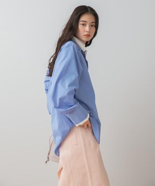 SENSE OF PLACE by URBAN RESEARCH（センスオブプレイスバイアーバンリサーチ）の「『イージーケア』レイヤードカフスルーズシャツ（シャツ/ブラウス・レディース・ブルー系その他/ライトブルー/ホワイト系その他・ONE）」の5枚目の写真