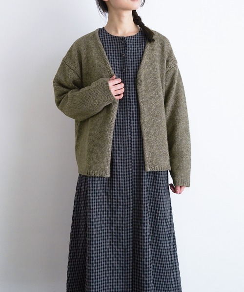 新品タグ付き tandey オオカミと真夜中のティータイムつつみ セール】オオカミと真夜中のティータイム“つつみ”（ニット/セーター