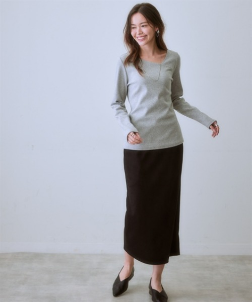 nissen(ニッセン)の「綿混アシンメトリーカットソートップス<大きいサイズ有>(Tシャツ/カットソー・レディース・ボルドー/ブラック/グレイッシュブルー/杢グレー/アイボリー・L/LL/M/S/3L)」の16枚目の写真