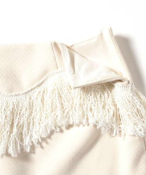 Ray BEAMS（レイビームス）の「GHOSPELL / Soliha Fringe Skirt（スカート・レディース・オフホワイト・SMALL）」の3枚目の写真