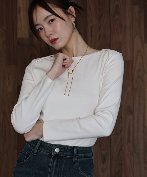 J by blue(ジェイバイブルー)の「ボートネックTシャツ(Tシャツ/カットソー・レディース・アイボリー/グレー/ブラック・MEDIUM)」の3枚目の写真