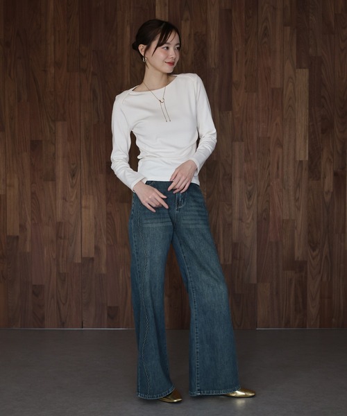 J by blue(ジェイバイブルー)の「ボートネックTシャツ(Tシャツ/カットソー・レディース・アイボリー/グレー/ブラック・MEDIUM)」の7枚目の写真