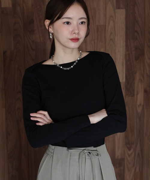 J by blue(ジェイバイブルー)の「ボートネックTシャツ(Tシャツ/カットソー・レディース・アイボリー/グレー/ブラック・MEDIUM)」の13枚目の写真