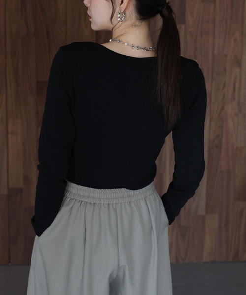 J by blue(ジェイバイブルー)の「ボートネックTシャツ(Tシャツ/カットソー・レディース・アイボリー/グレー/ブラック・MEDIUM)」の14枚目の写真