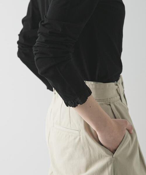 URBAN RESEARCH(アーバンリサーチ)の「フリルデザインシアーカットソー(Tシャツ/カットソー・レディース・ブラック/オフホワイト・FREE)」の18枚目の写真