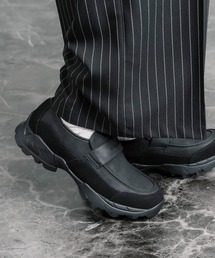 Rocky Monroe（ロッキーモンロー）の「フェイクレザー/スエード厚底スニーカーローファー（ローファー）」