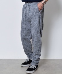 DOUBLE STEAL（ダブルスティール）の「DS柄プリント裏毛イージースウェットタックテーパードパンツ（スウェットパンツ）」