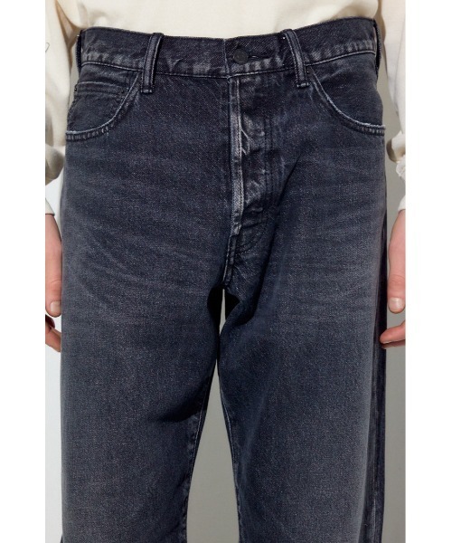 AZUL by moussy(アズールバイマウジー)の「AZUL DENIM ルーズストレート(デニムパンツ・メンズ・ブラック/ブルー/ワンウォッシュ・34inch/32inch/30inch/28inch)」の11枚目の写真