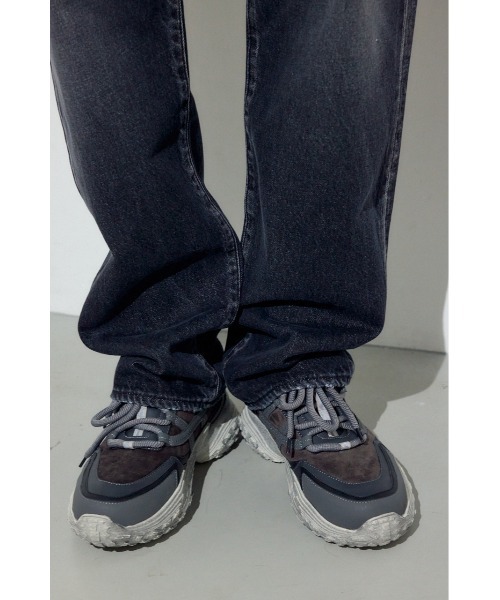 AZUL by moussy(アズールバイマウジー)の「AZUL DENIM ルーズストレート(デニムパンツ・メンズ・ブラック/ブルー/ワンウォッシュ・34inch/32inch/30inch/28inch)」の14枚目の写真