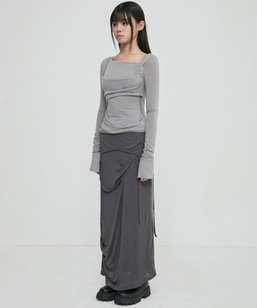 FLAREUP(フレアアップ)の「Asymmetrical Draped Long Skirt (FL-263_Dark Gray)(スカート・レディース・ダークグレー・OS)」の6枚目の写真
