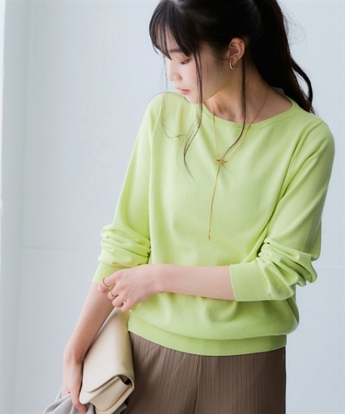 nissen（ニッセン）の「洗えるＵＶカット綿１００％ボートネックニット＜大きいサイズ有＞（ニット/セーター・レディース・ライトブルー/ライム/ブラック/チャコールグレー/オフホワイト/グレー・3L/LL/L/M/S）」の5枚目の写真