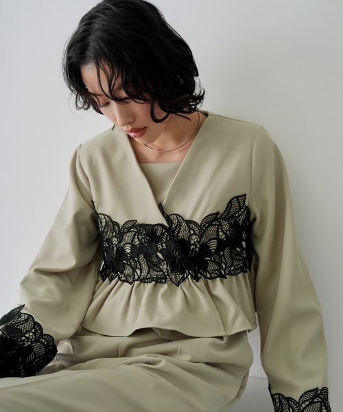 NOGLE(ノグル)の「【NOGLE/ノグル】レースフラワージャケットセットパンツドレス(パンツドレス・レディース・グレイッシュベージュ/ブラック/グレー・S/M)」の11枚目の写真