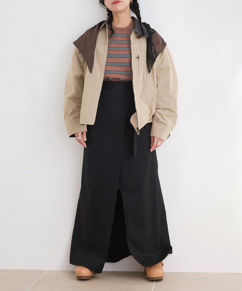 IENA LA BOUCLE（イエナラブークル）の「IENA LA BOUCLE R/Lサテンレースコンビバブーシュカ（バンダナ/スカーフ・レディース・ブラウン・FREE）」の2枚目の写真