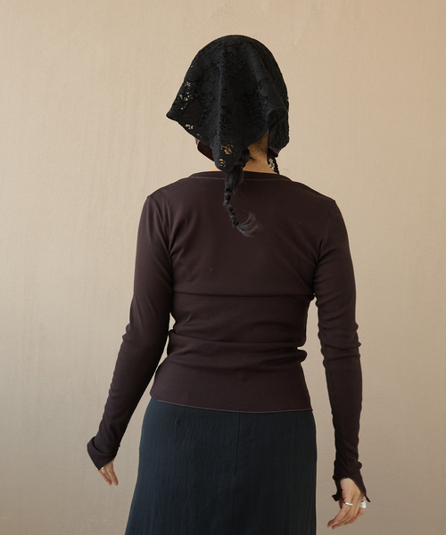 IENA LA BOUCLE（イエナラブークル）の「IENA LA BOUCLE R/Lサテンレースコンビバブーシュカ（バンダナ/スカーフ・レディース・ブラウン・FREE）」の9枚目の写真