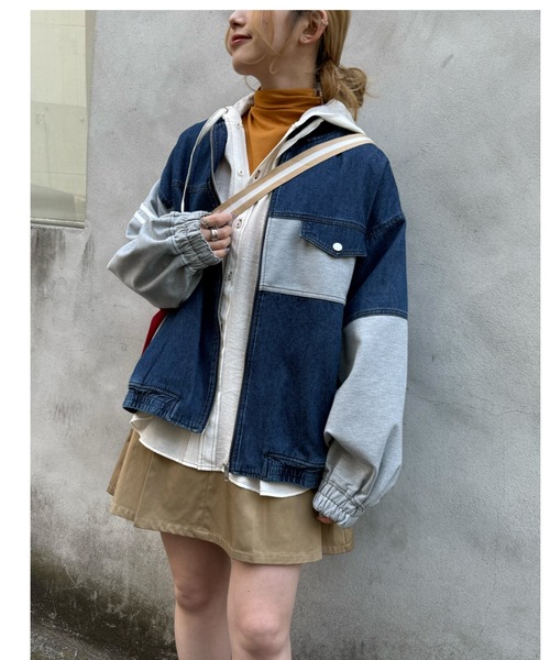 DOUBLE NAME（ダブルネーム）の「チャーム付きサイドプリーツミニスカート（スカート・レディース・ベージュ/ブラック系その他・FREE）」の4枚目の写真