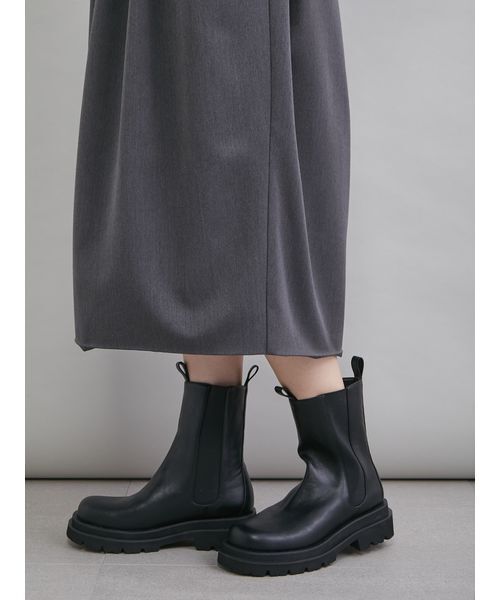 Mila Owen(ミラオーウェン)の「サイドゴアブーツ(ブーツ・レディース・ベージュ/モカ/ブラック・36/38/37)」の5枚目の写真