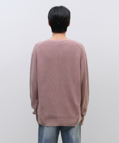MUSINSA STANDARD（ムシンサスタンダード）の「ピグメントクルーネックニット[スモークピンク]（ニット/セーター・メンズ・その他・SMALL/MEDIUM/LARGE/X-LARGE/2XL）」の3枚目の写真