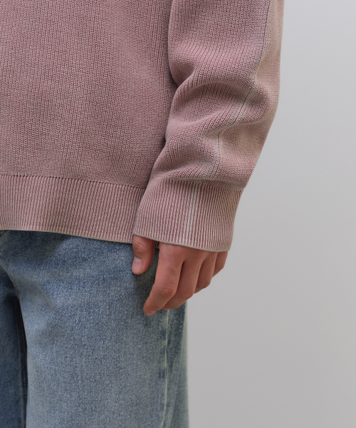 MUSINSA STANDARD（ムシンサスタンダード）の「ピグメントクルーネックニット[スモークピンク]（ニット/セーター・メンズ・その他・SMALL/MEDIUM/LARGE/X-LARGE/2XL）」の6枚目の写真