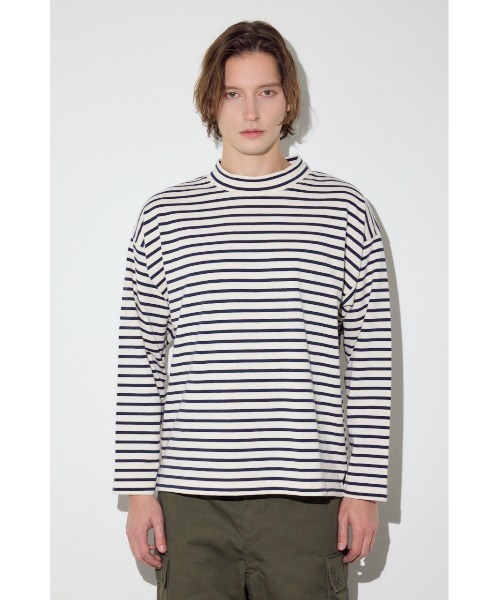 AZUL by moussy(アズールバイマウジー)の「ボーダー長袖トップス(Tシャツ/カットソー・メンズ・ブラック系その他/グレー系その他/ホワイト系その他・MEDIUM/LARGE)」の8枚目の写真