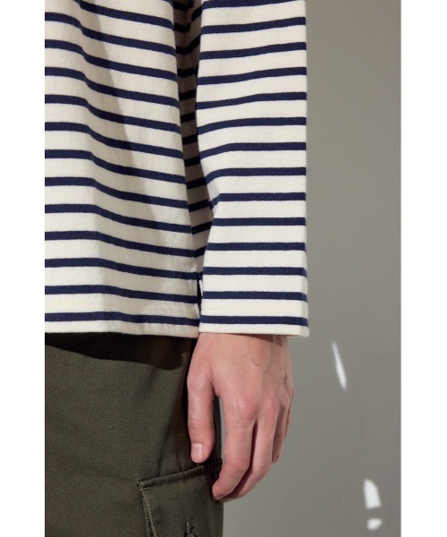 AZUL by moussy(アズールバイマウジー)の「ボーダー長袖トップス(Tシャツ/カットソー・メンズ・ブラック系その他/グレー系その他/ホワイト系その他・MEDIUM/LARGE)」の13枚目の写真