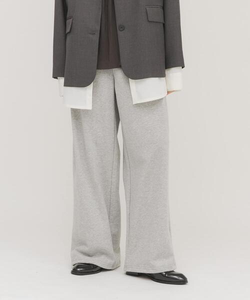 KBF(ケイビーエフ)の「ドロストルーズスウェットパンツ(その他パンツ・レディース・グレー系その他/ベージュ/ネイビー・ONE)」の2枚目の写真