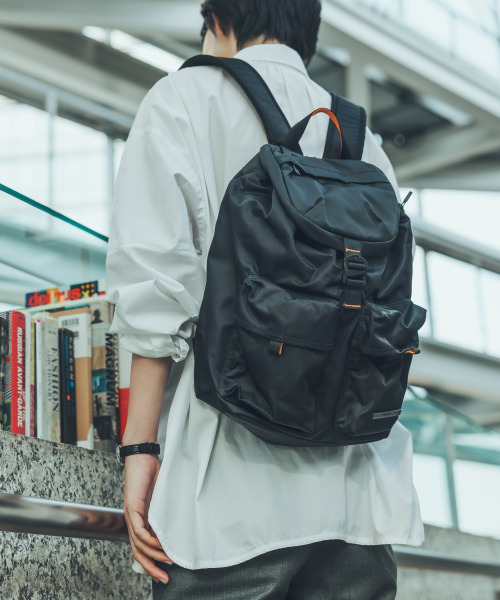 RAWROW（ロウロウ）の「シティウォーカーミニリュック923 [3色]（バックパック/リュック・レディース・ブラック/カーキ/チャコール・FREE）」の5枚目の写真