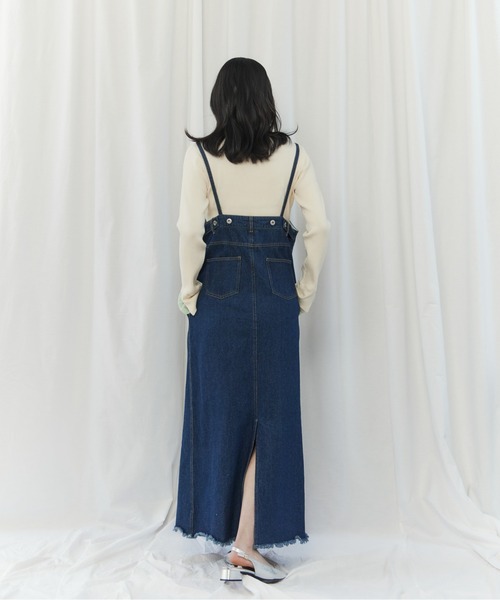 CIEL'AIR(シエルエアー)の「FRINGED DENIM JUMPER SKIRT(スソフリンジジャンスカ)(ワンピース・レディース・ブラック/インディゴブルー・FREE)」の6枚目の写真