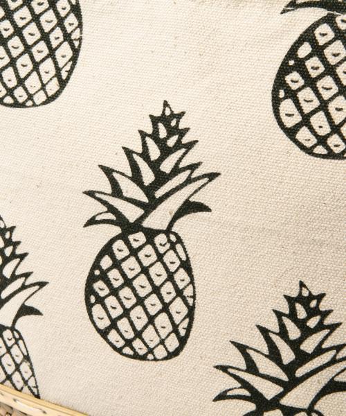 Ray BEAMS（レイビームス）の「Ctrl freak / パイナップル　クラッチ（クラッチバッグ・レディース・ホワイト/ブルー・ONE SIZE）」の6枚目の写真