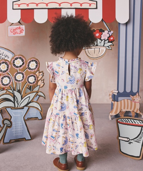 Cath Kidston(キャスキッドソン)の「キッズ ティアード ワンピース Musical Animals(ワンピース・キッズ・アイボリー・122/110/98)」の4枚目の写真