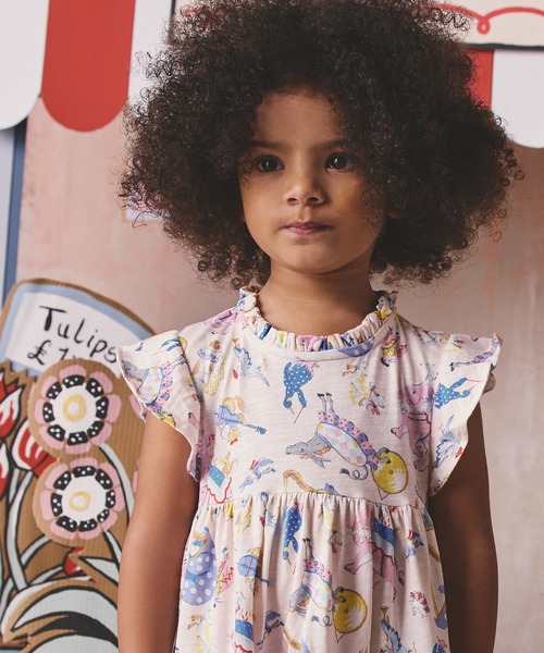 Cath Kidston(キャスキッドソン)の「キッズ ティアード ワンピース Musical Animals(ワンピース・キッズ・アイボリー・122/110/98)」の5枚目の写真
