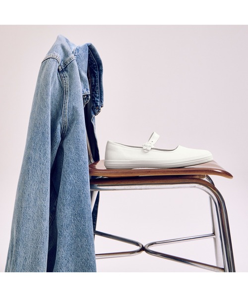 Keds(ケッズ)の「Keds ケッズ メイジー メリー ジェーン グログラン ホワイト(スニーカー・レディース・ホワイト・23.0cm/22.5cm/23.5cm/24.0cm/24.5cm/25.0cm)」の3枚目の写真
