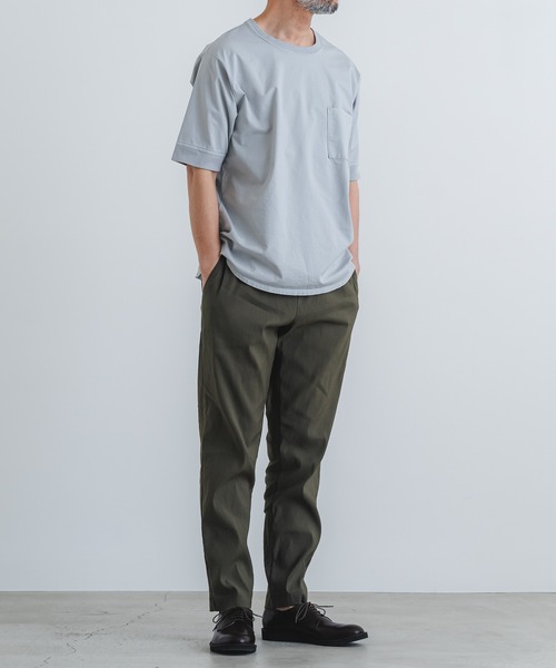 quadro(クオドロ)の「裏毛風二重織ストレッチポケ付きクルー(Tシャツ/カットソー・メンズ・ダークネイビー/オレンジ/ライトベージュ/ブルーグレー・LARGE/MEDIUM)」の18枚目の写真
