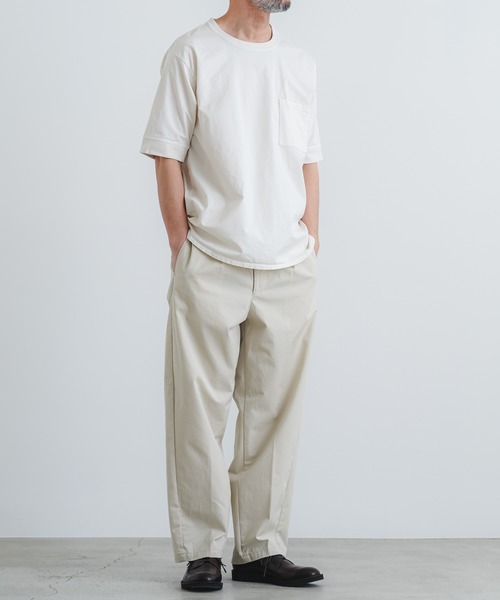 quadro(クオドロ)の「裏毛風二重織ストレッチポケ付きクルー(Tシャツ/カットソー・メンズ・ダークネイビー/オレンジ/ライトベージュ/ブルーグレー・LARGE/MEDIUM)」の16枚目の写真
