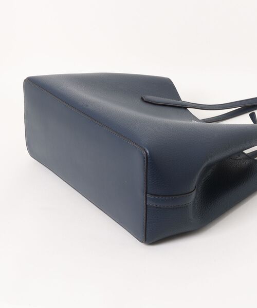 MICHAEL KORS(マイケルコース)の「AVALON MD CONV TOTE Tote(トートバッグ・レディース・ネイビー・FREE)」の3枚目の写真