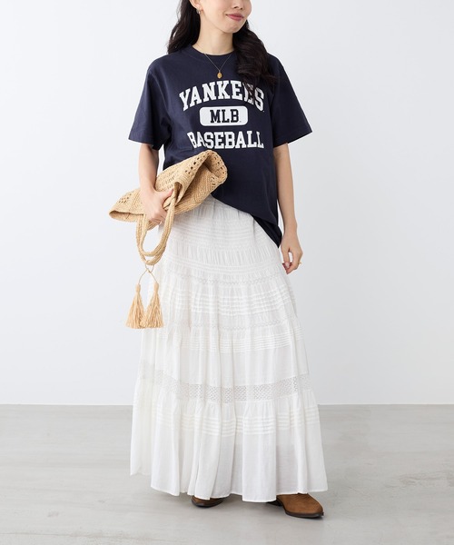 SPORTY&RICH（スポーティアンドリッチ）の「【SPORTY & RICH】Yankees Ivy ロゴプリントTシャツ（Tシャツ/カットソー・レディース・ダークネイビー・S）」の7枚目の写真