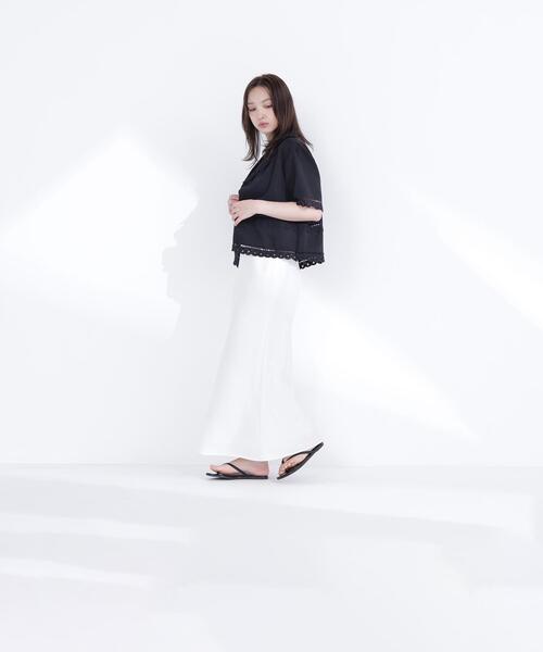 NATURAL BEAUTY BASIC(ナチュラルビューティーベーシック)の「レーストリンミングシャツ(シャツ/ブラウス・レディース・ブラック/オフホワイト・FREE)」の6枚目の写真