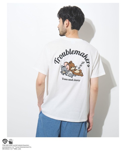 Tom&Jerry(トムアンドジェリー)の「【TOM&JERRY/トムアンドジェリー 】サガラ刺繍 バックデザイン クルーネック 半袖Tシャツ(Tシャツ/カットソー・メンズ・ブルーグリーン/グレイッシュベージュ/オフホワイト/スミクロ・S/M/L/XL)」の2枚目の写真