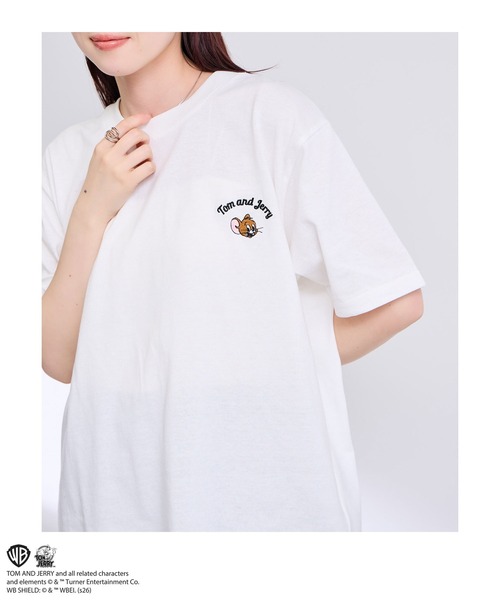 Tom&Jerry(トムアンドジェリー)の「【TOM&JERRY/トムアンドジェリー 】サガラ刺繍 バックデザイン クルーネック 半袖Tシャツ(Tシャツ/カットソー・メンズ・ブルーグリーン/グレイッシュベージュ/オフホワイト/スミクロ・S/M/L/XL)」の6枚目の写真