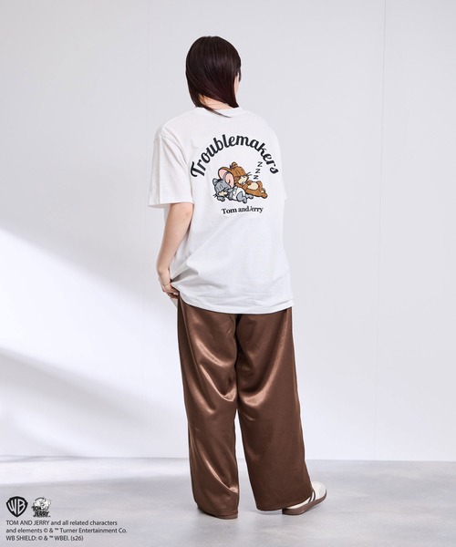 Tom&Jerry(トムアンドジェリー)の「【TOM&JERRY/トムアンドジェリー 】サガラ刺繍 バックデザイン クルーネック 半袖Tシャツ(Tシャツ/カットソー・メンズ・ブルーグリーン/グレイッシュベージュ/オフホワイト/スミクロ・S/M/L/XL)」の8枚目の写真