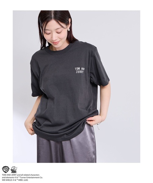 Tom&Jerry(トムアンドジェリー)の「【TOM&JERRY/トムアンドジェリー 】サガラ刺繍 バックデザイン クルーネック 半袖Tシャツ(Tシャツ/カットソー・メンズ・ブルーグリーン/グレイッシュベージュ/オフホワイト/スミクロ・S/M/L/XL)」の9枚目の写真