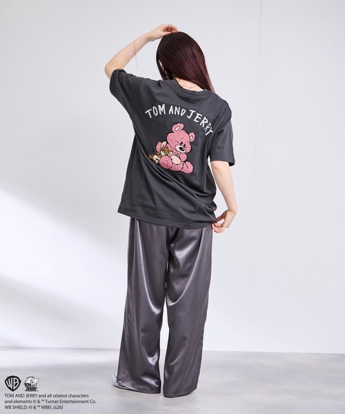 Tom&Jerry(トムアンドジェリー)の「【TOM&JERRY/トムアンドジェリー 】サガラ刺繍 バックデザイン クルーネック 半袖Tシャツ(Tシャツ/カットソー・メンズ・ブルーグリーン/グレイッシュベージュ/オフホワイト/スミクロ・S/M/L/XL)」の12枚目の写真