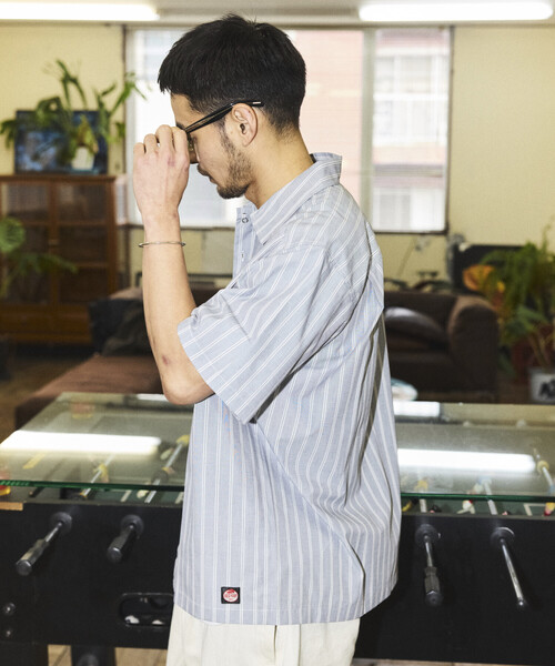 RED KAP（レッドキャップ）の「RED KAP/レッドキャップ 別注 ブロード レジメントストライプ クロップド丈 ワークシャツ（シャツ/ブラウス・メンズ・グレー/サックスブルー/ブラック・MEDIUM/LARGE）」の22枚目の写真